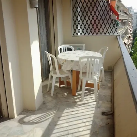 Fleuris One Bed Apartmán Cannes